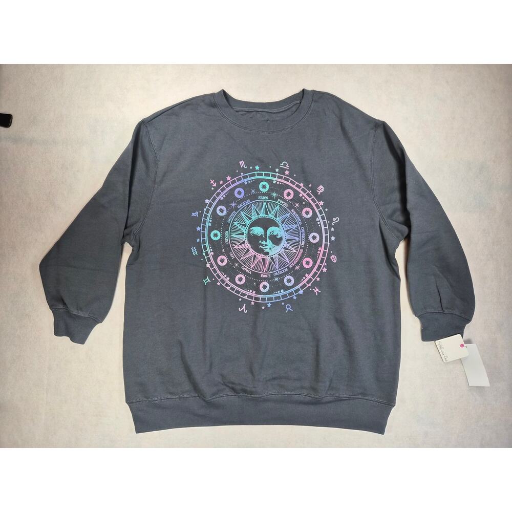 Celestial Zodiac Sweatshirt in Baggie Crewneck Size 1X